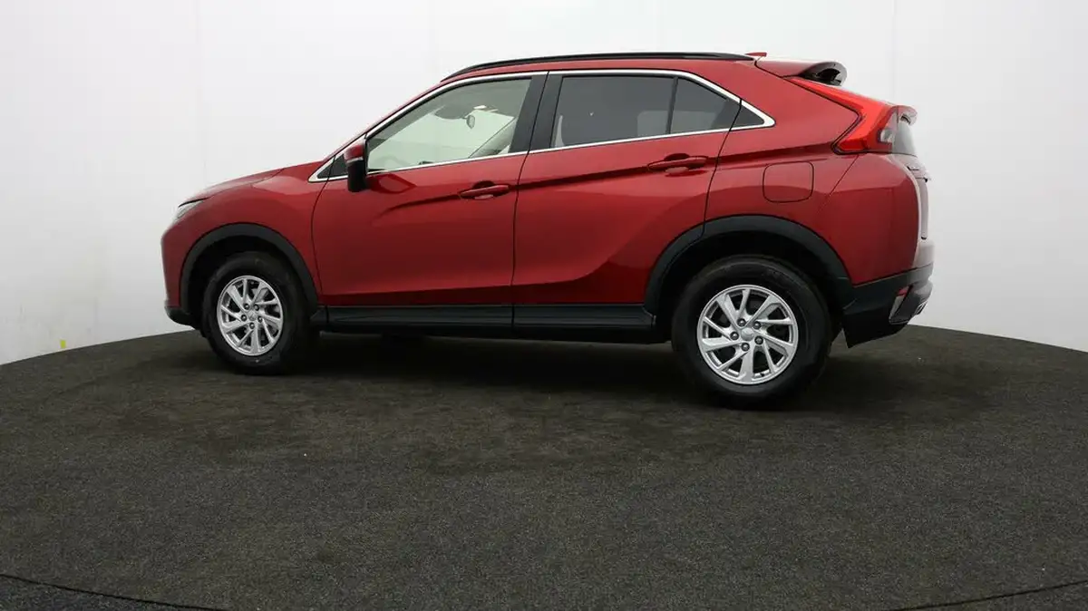 2018-mitsubishi-eclipse-cross-15-2-big-59