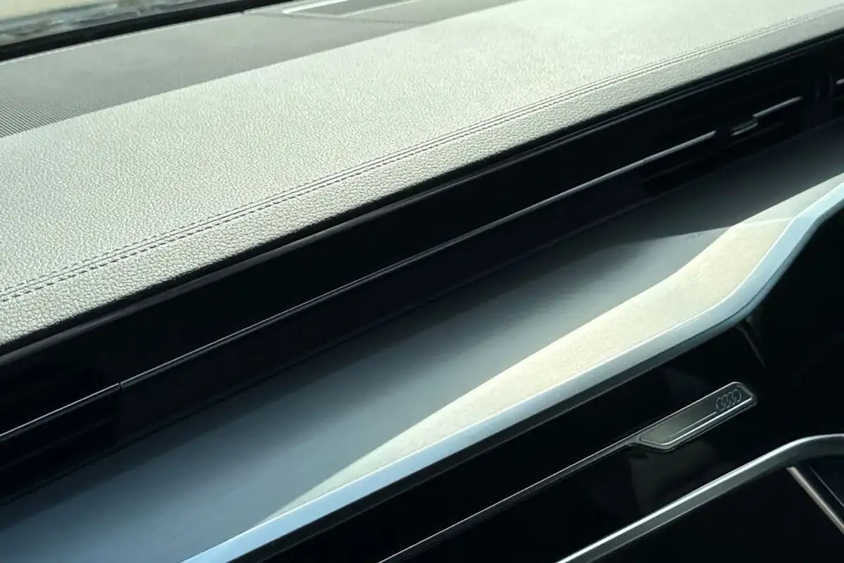 2022-audi-a6-saloon-20-40-tfsi-s-line-big-45