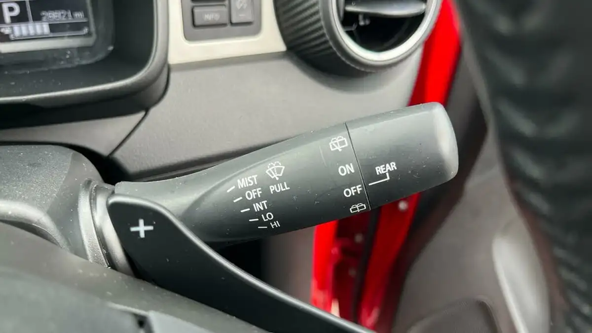 2022-suzuki-ignis-12-dualjet-sz5-cvt-big-25