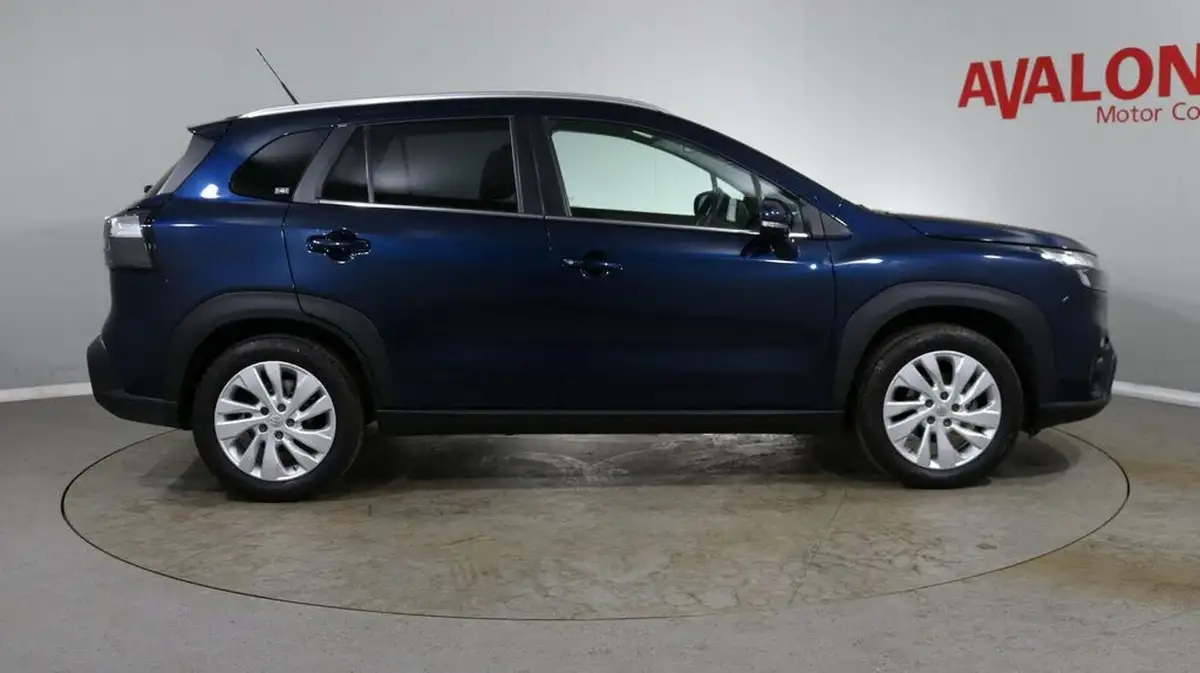 2023-suzuki-s-cross-14-boosterjet-motion-big-8