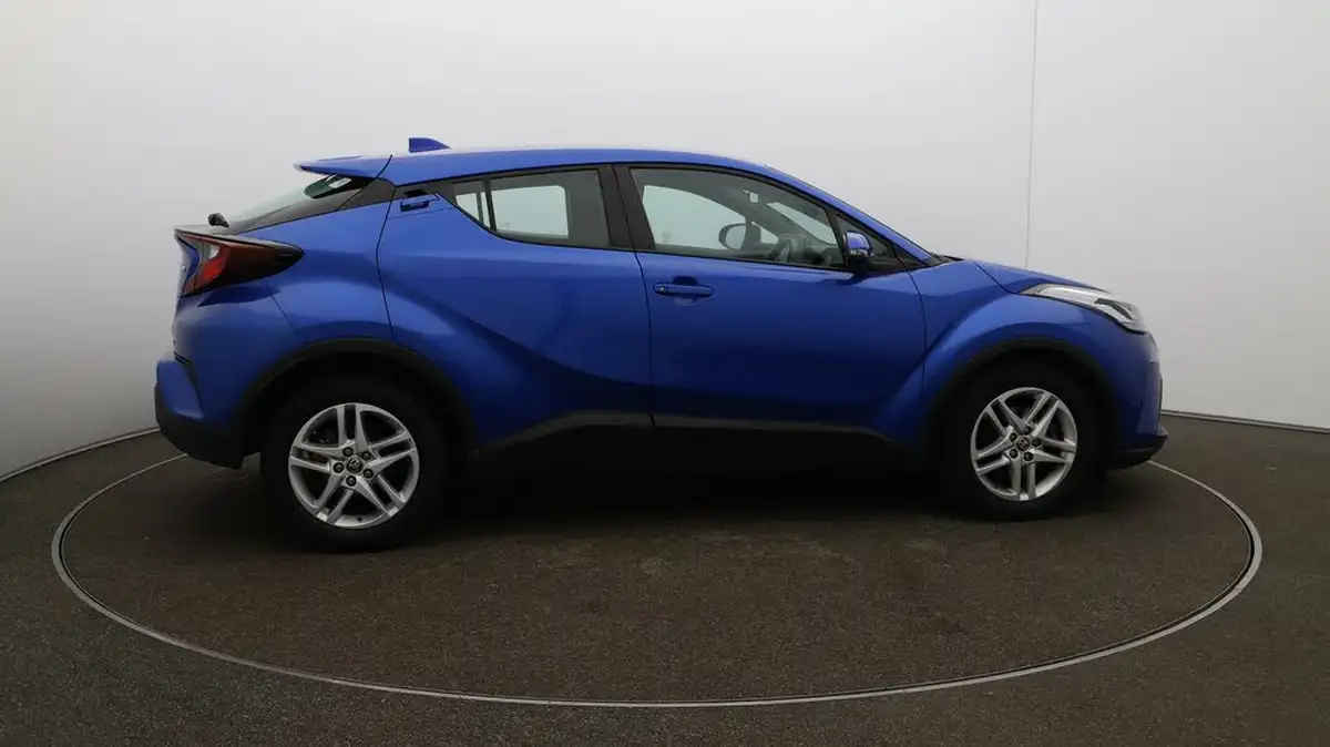 2022-toyota-c-hr-18-vvt-i-icon-big-42