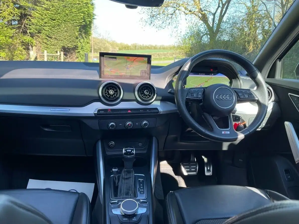 2021-audi-q2-15-35-tfsi-s-line-tronic-big-42