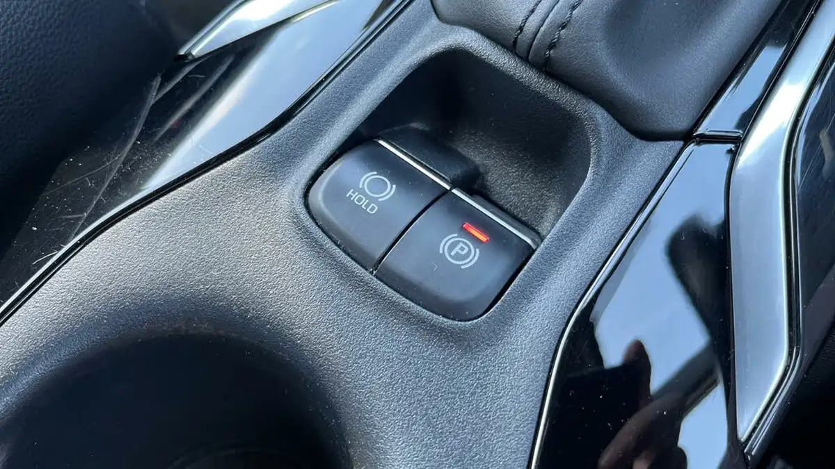 2022-toyota-corolla-18-vvt-i-excel-120bhp-trk-hatchback-big-44