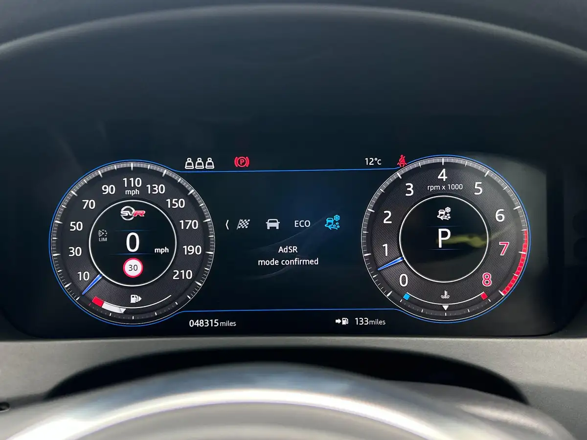 2020-jaguar-f-pace-50-v8-svr-big-38