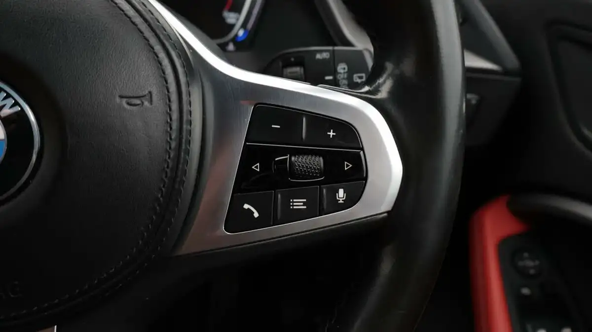 2021-bmw-1-series-15td-116d-m-sport-lcp-dct-big-25