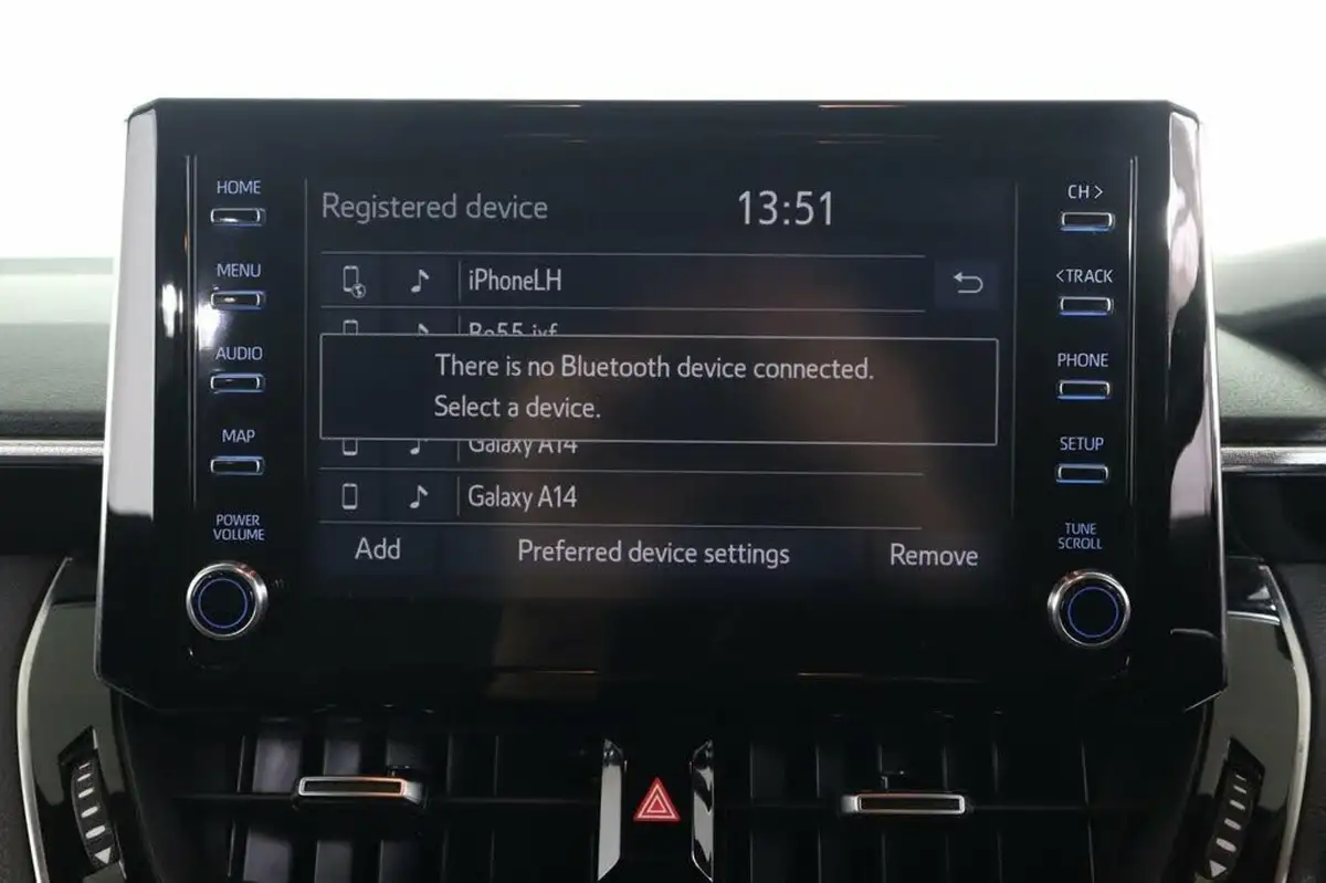 2021-toyota-corolla-18-vvt-i-design-trk-touring-sports-5d-big-32