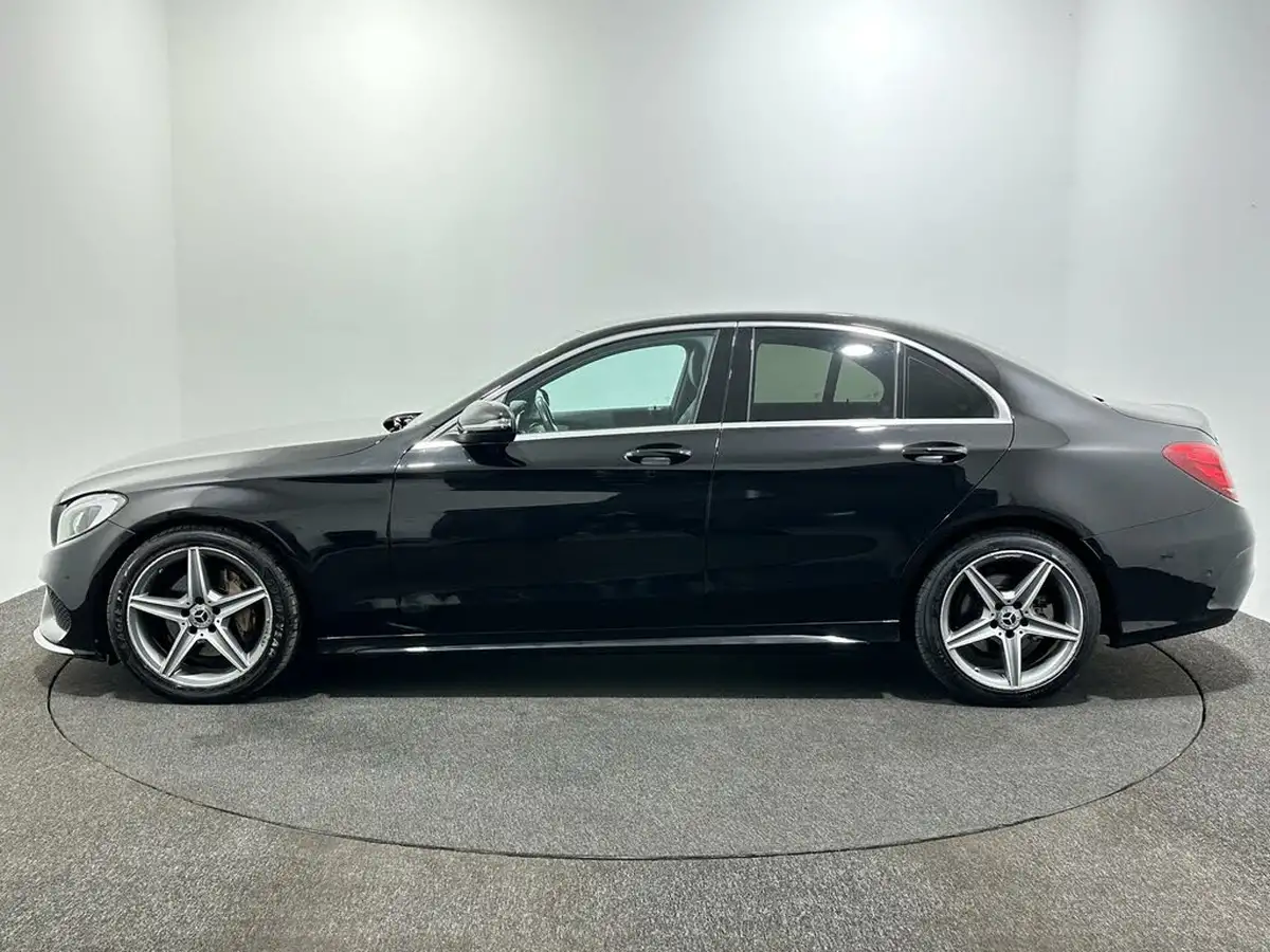 2017-mercedes-benz-c-class-16d-c200d-amg-line-ss-saloon-4d-7g-tronic-big-3