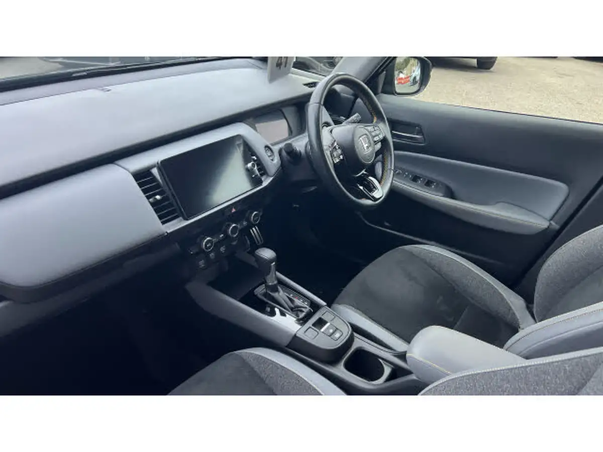 2023-honda-jazz-15-i-mmd-advance-sport-big-1