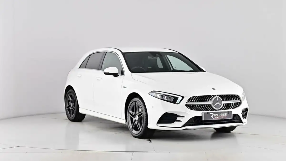 2021-mercedes-benz-a-class-13-a250e-amg-line-executive-hatchback-5d-big-50