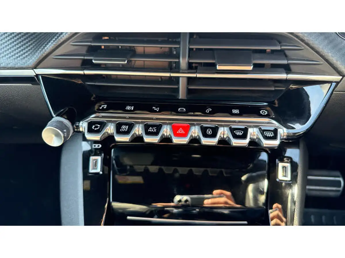 2020-peugeot-208-12-puretech-gt-line-130bhp-eat8-big-37