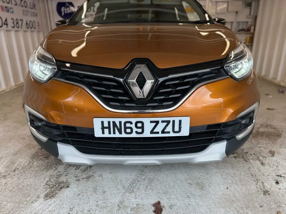2019-renault-captur-09-tce-gt-line-big-11