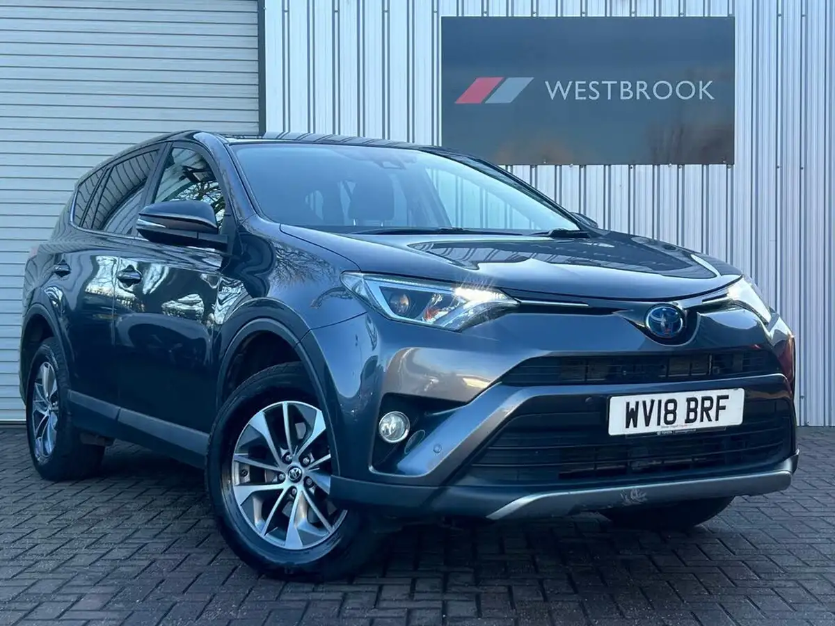 2018-toyota-rav4-25-vvt-i-icon-tech-big-0