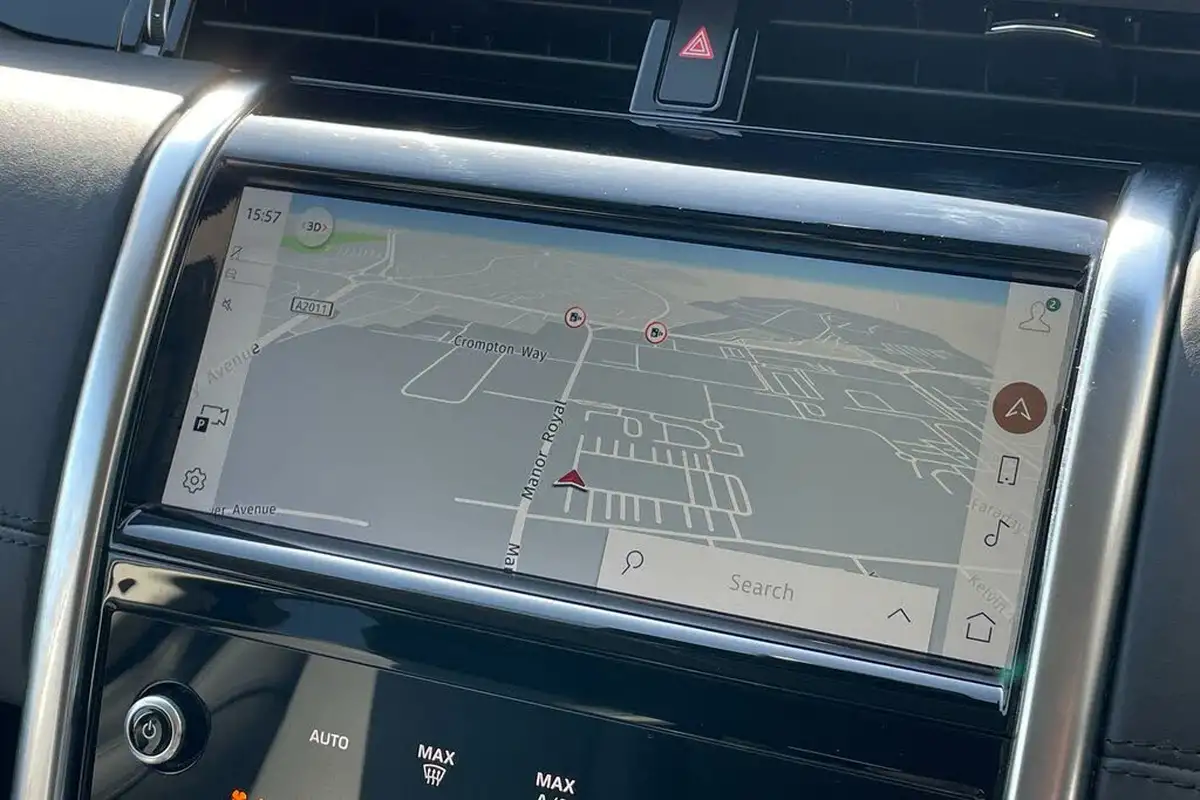 2021-land-rover-discovery-sport-20-p250-hse-big-4