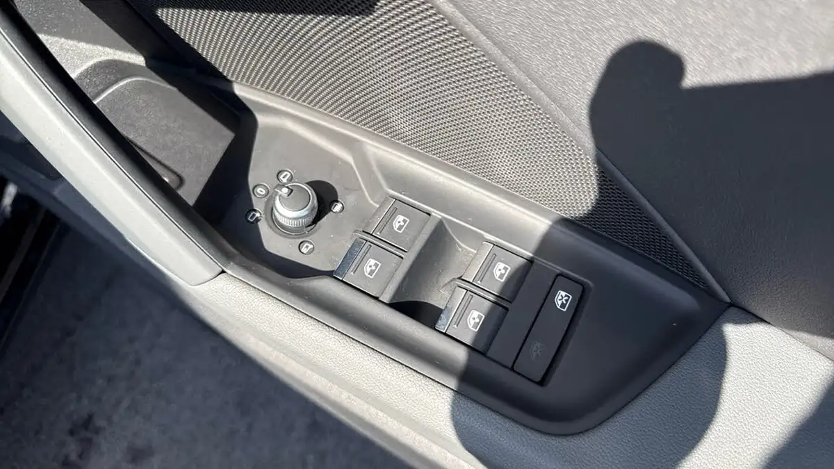 2022-audi-a3-14-40-tfsi-e-sport-big-22