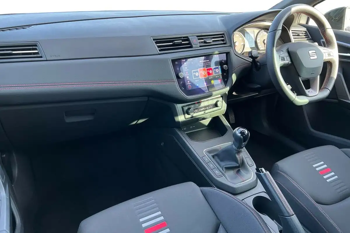2021-seat-ibiza-10-tsi-fr-95ps-big-1