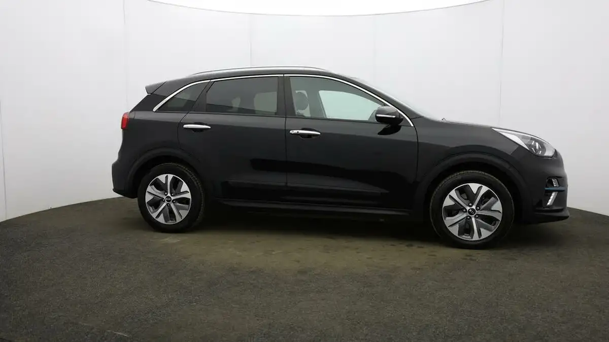 2021-kia-e-niro-ev-3-big-42