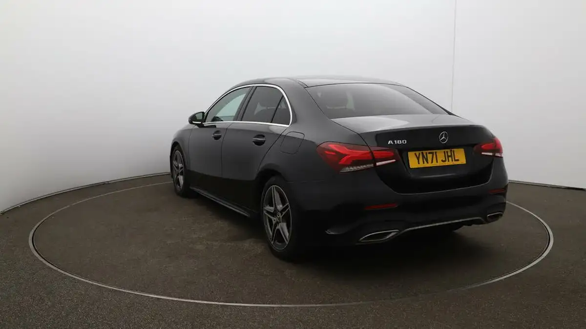 2021-mercedes-benz-a-class-13-a180-amg-line-saloon-4d-7g-dct-big-52