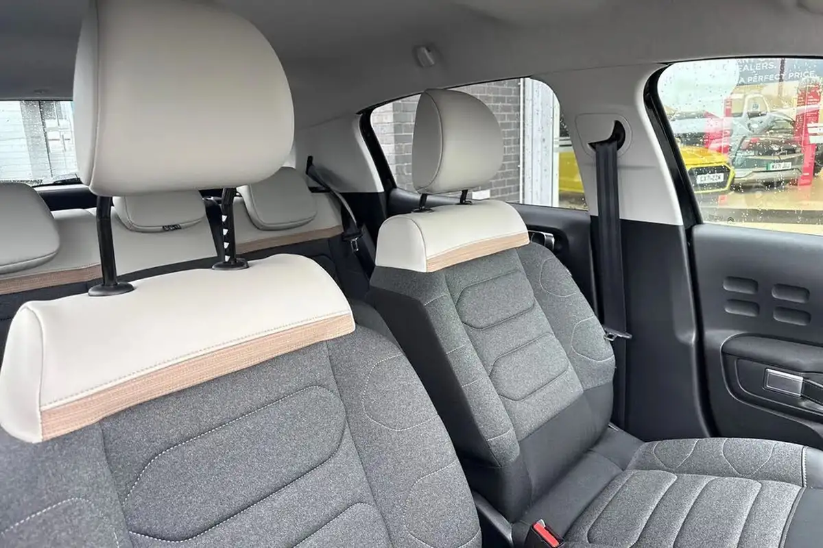2023-citroen-c3-12-puretech-shine-plus-83ps-ss-big-20
