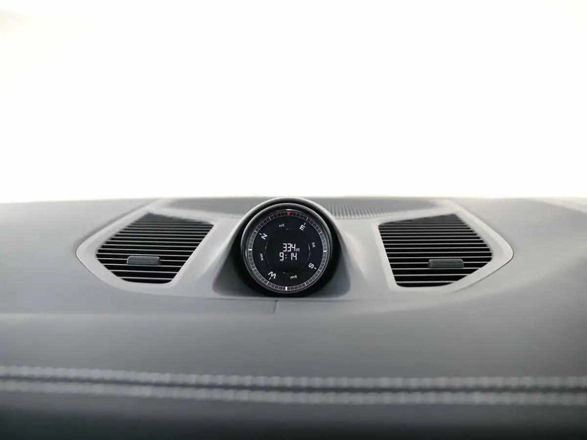 2024-porsche-cayenne-30-v6-e-hybrid-470ps-station-wagon-big-30