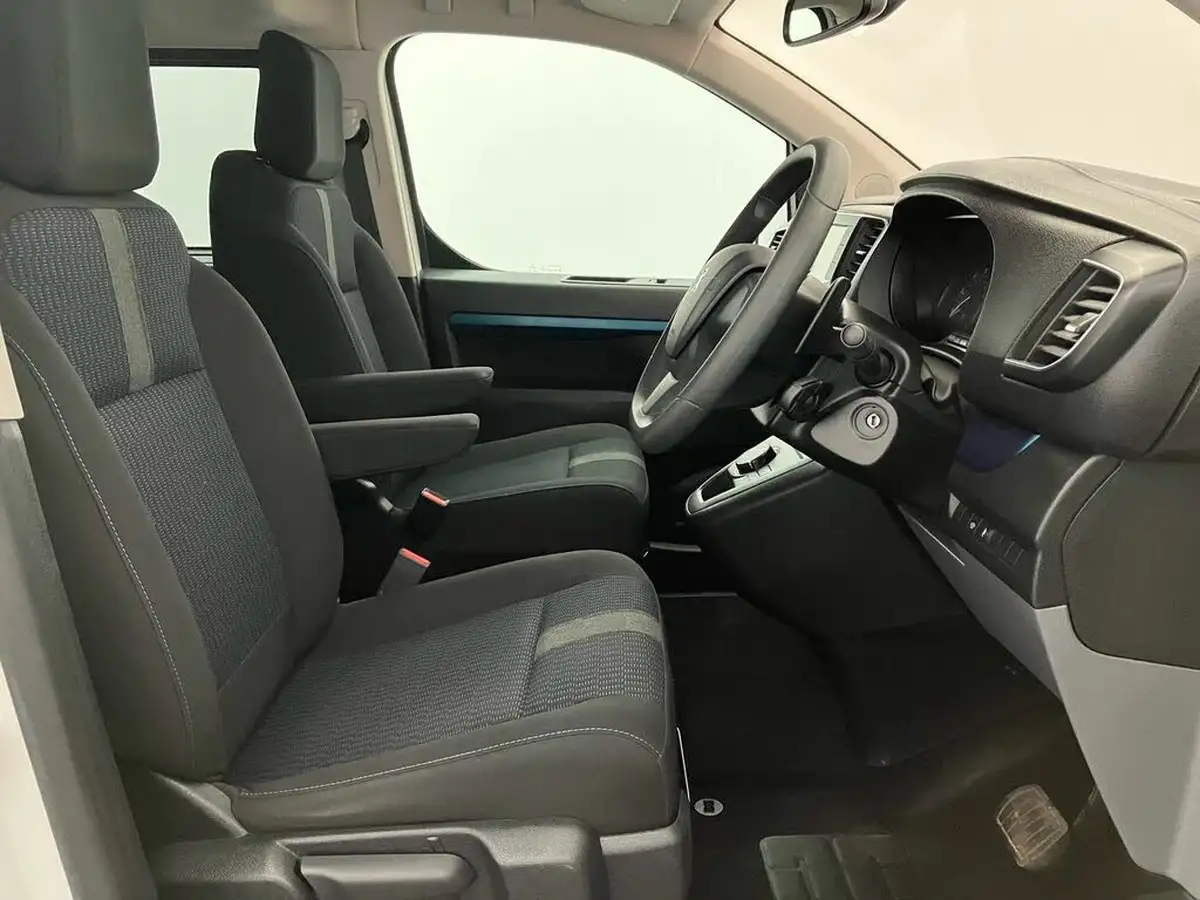 2020-peugeot-traveller-20-bluehdi-active-180ps-standardss-eat8-big-26