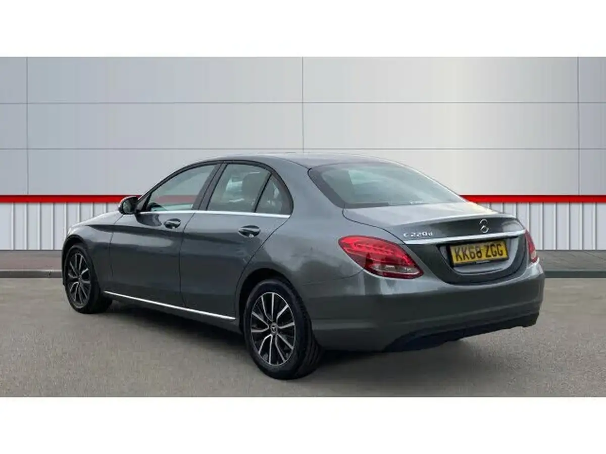 2019-mercedes-benz-c-class-20d-c220d-se-ss-saloon-4d-big-1