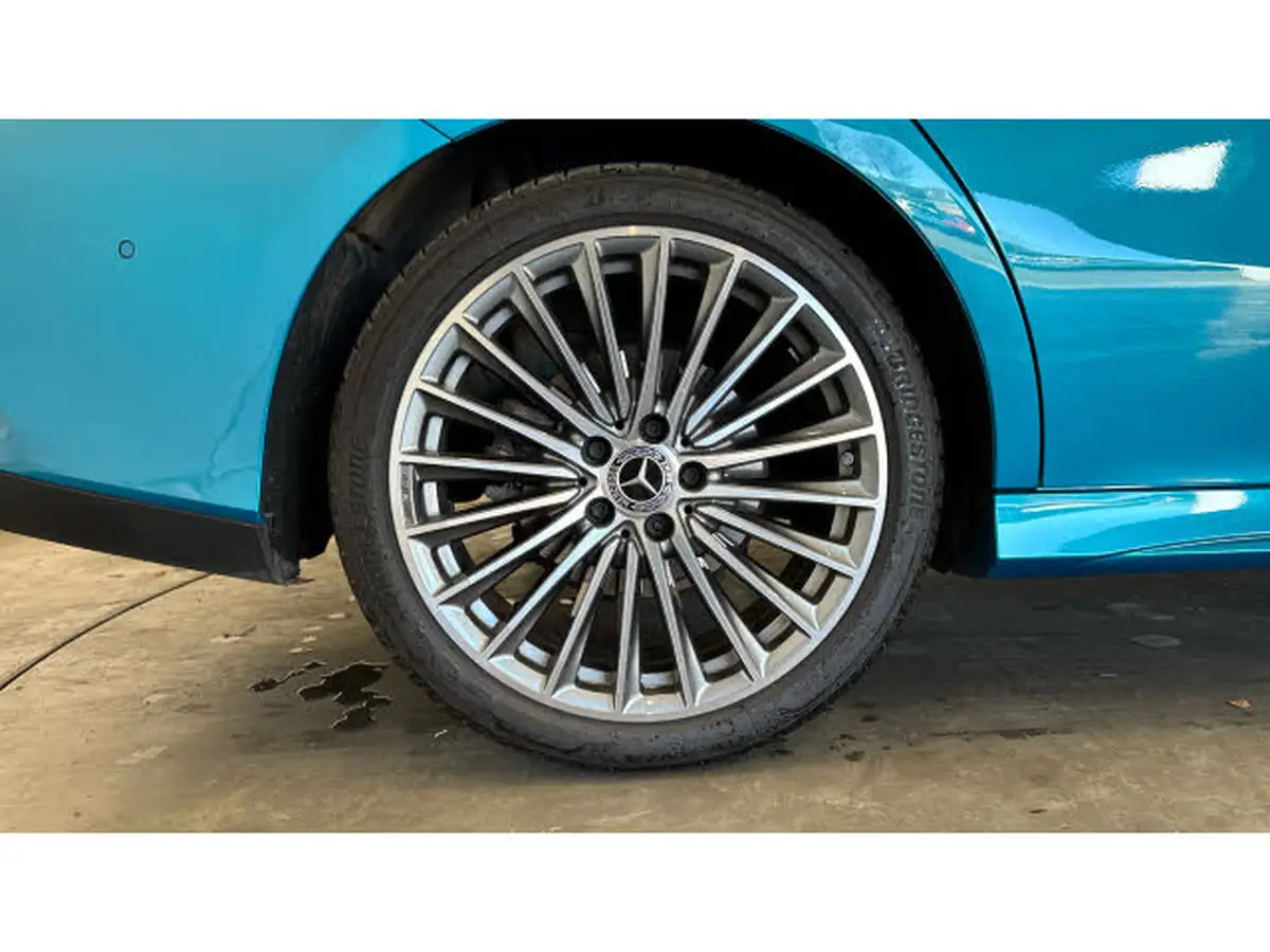 2023-mercedes-benz-cla-13-cla-200-amg-line-premium-coupe-4d-big-6