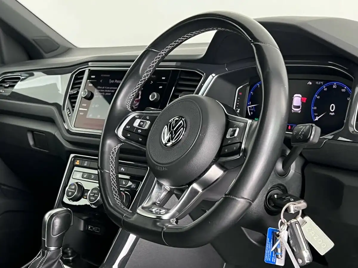 2019-volkswagen-t-roc-15-tsi-r-line-dsg-big-10