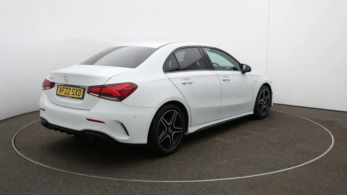 2022-mercedes-benz-a-class-13-a180-amg-line-executive-edition-saloon-4d-7g-dct-big-46