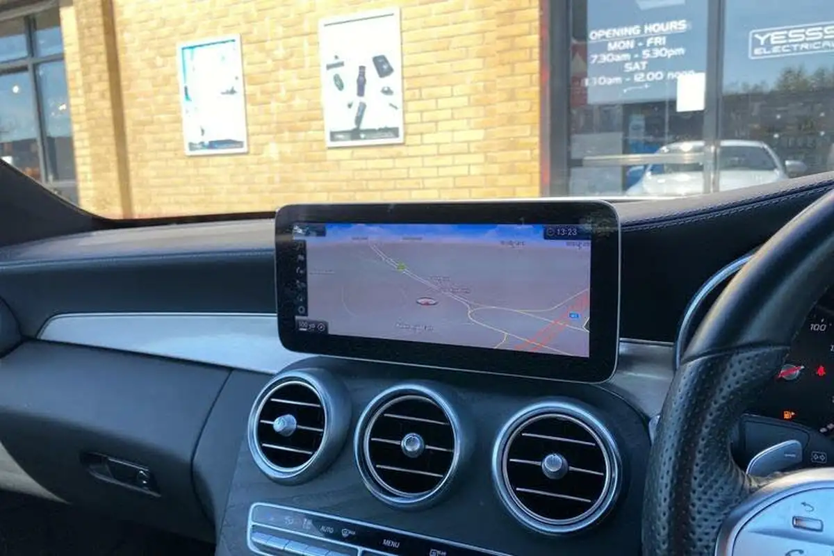 2019-mercedes-benz-c-class-15-c200-amg-line-ss-coupe-2d-big-39