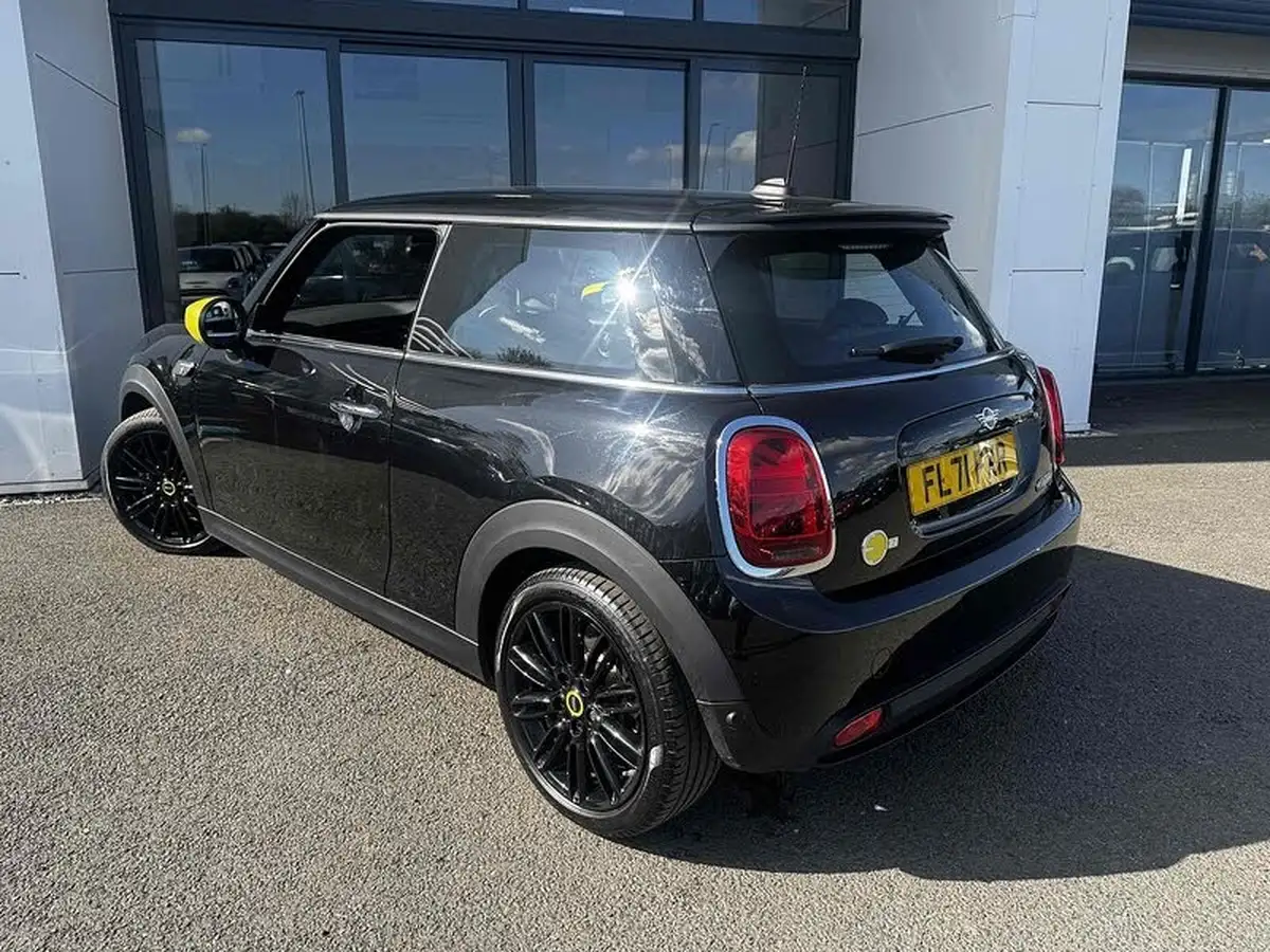 2021-mini-cooper-e-cooper-s-2-big-11
