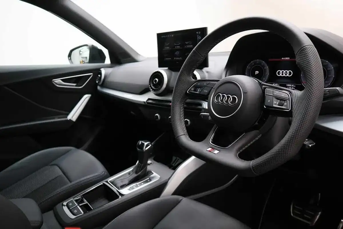 2024-audi-q2-15-35-tfsi-black-edition-s-tronic-big-6