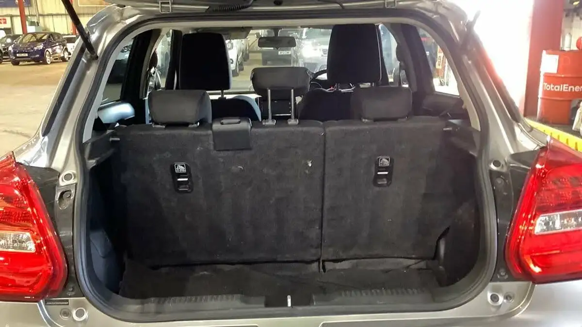 2021-suzuki-swift-12-dualjet-sz-l-big-3