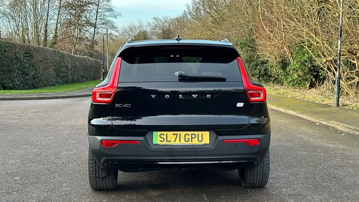 2021-volvo-xc40-e-twin-recharge-plus-big-12