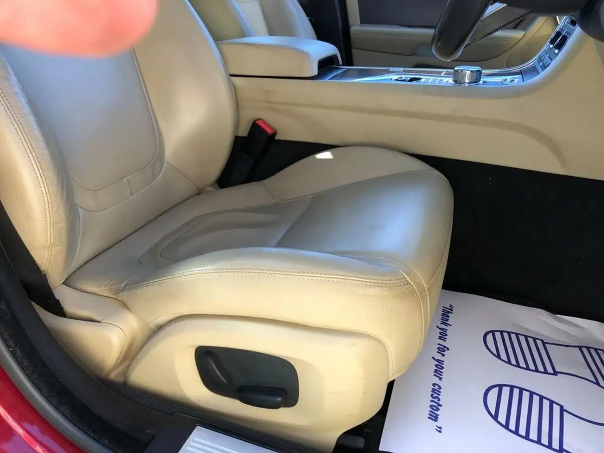 2014-jaguar-xf-22td-luxury-163ps-saloon-4d-big-12