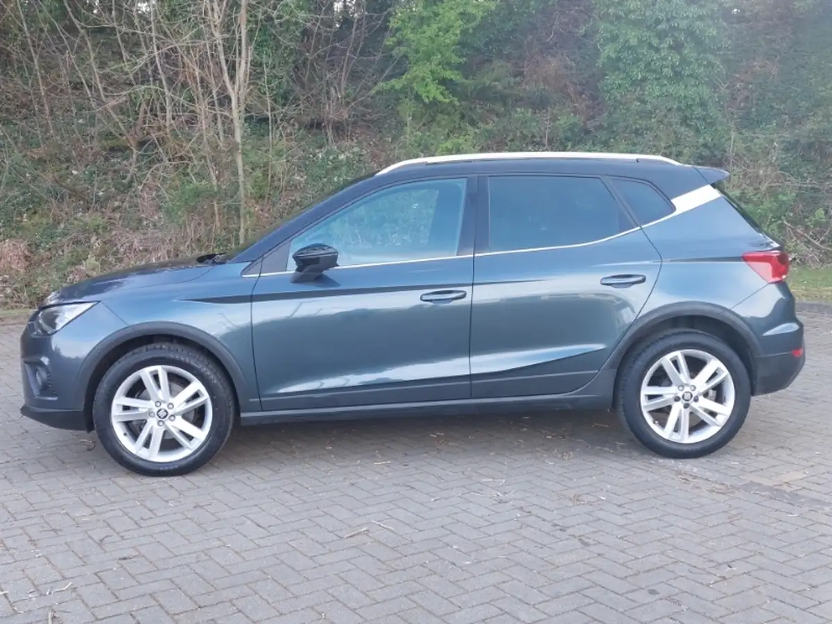 2021-seat-arona-10-tsi-fr-110ps-big-3