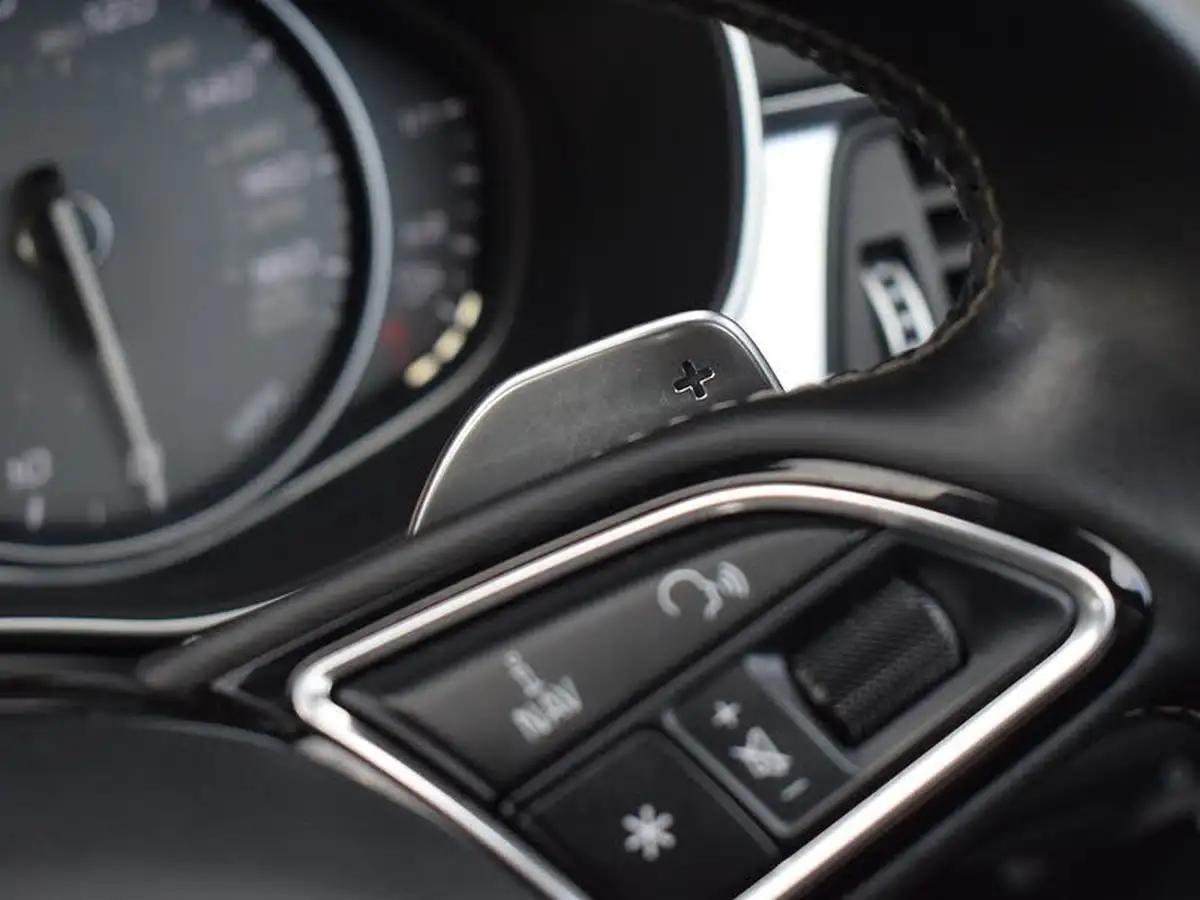 2016-audi-s6-saloon-40-quattro-big-21
