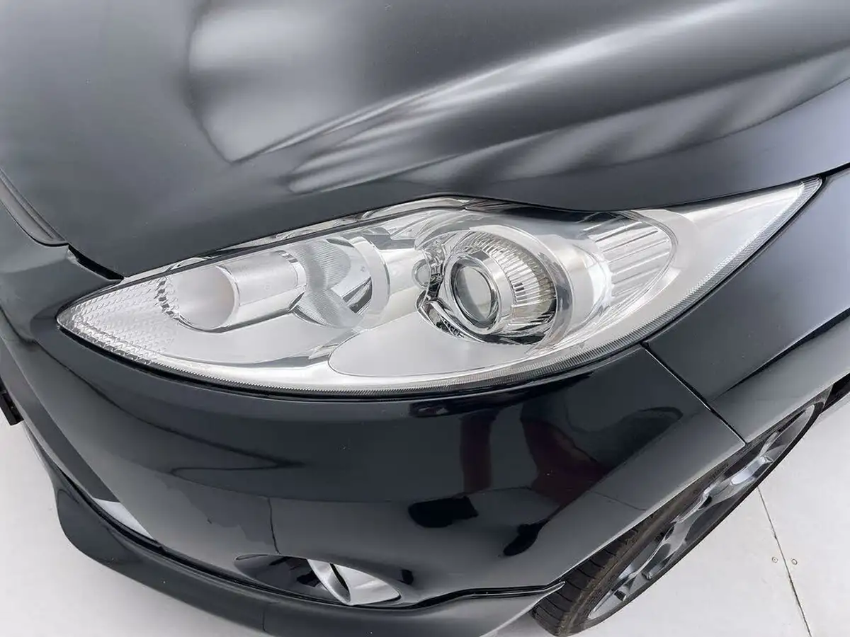 2012-ford-fiesta-16-metal-big-13