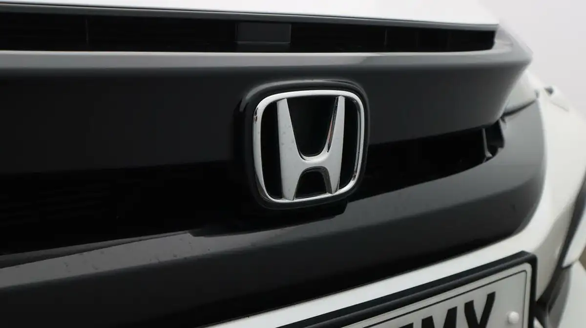 2021-honda-civic-15-vtec-turbo-sport-ss-big-20