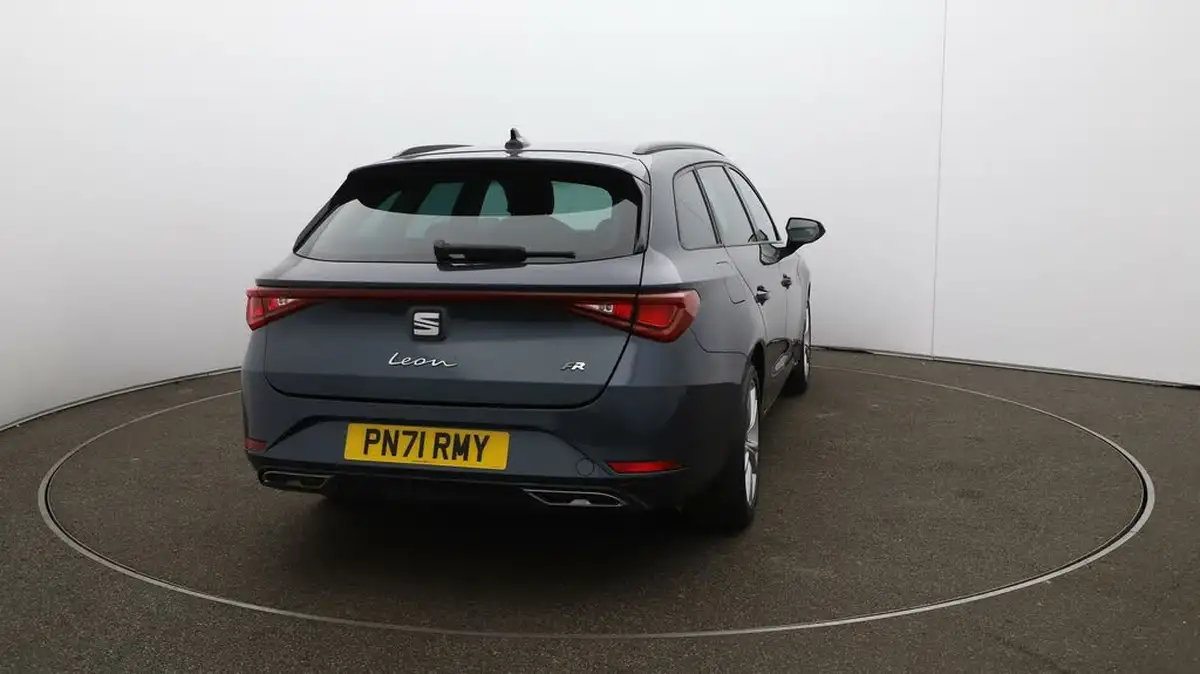 2021-seat-leon-15-tsi-evo-fr-150ps-estate-big-48