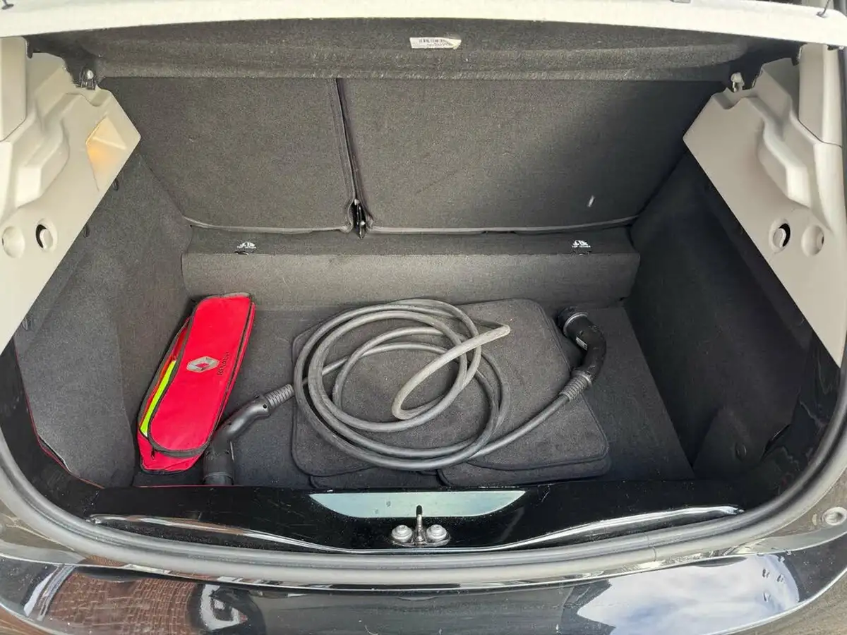 2020-renault-zoe-e-i-gt-line-rapid-charge-big-9