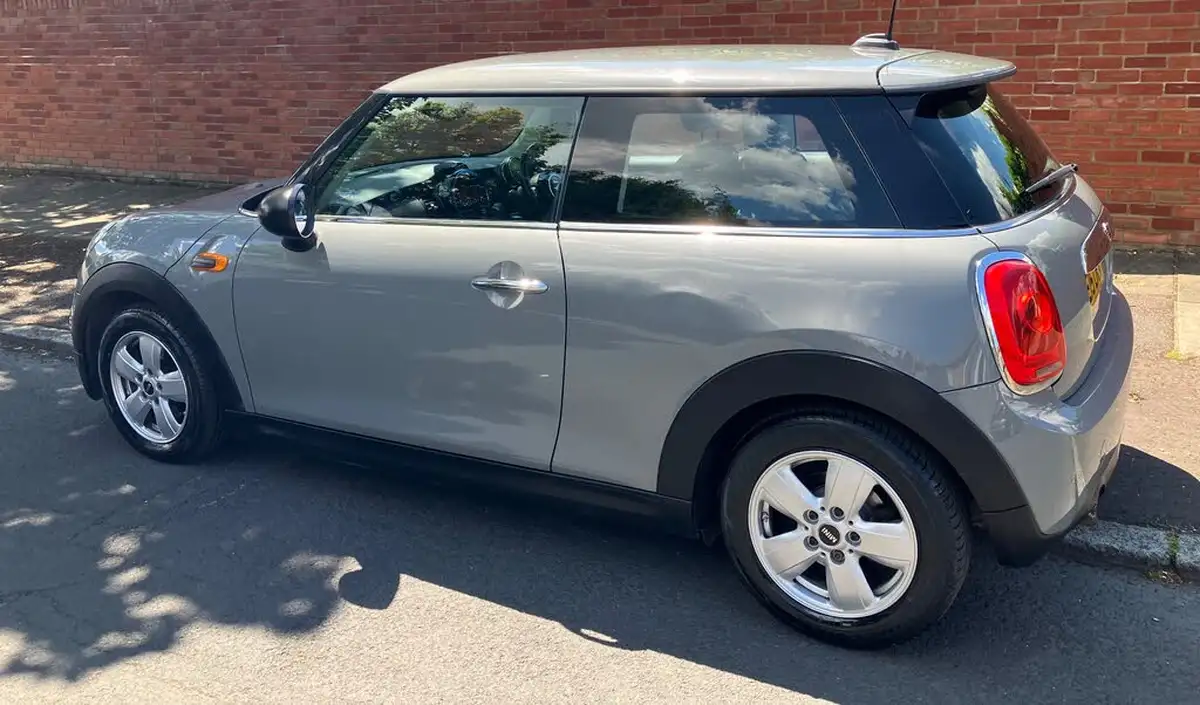 2018-mini-cooper-12-one-3d-big-5