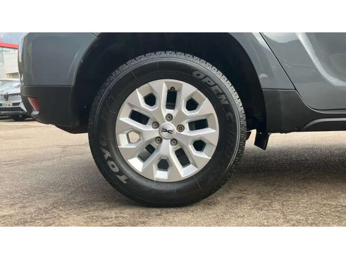 2023-dacia-duster-15dci-expression-115hpeu6d-4x2-window-van-big-6