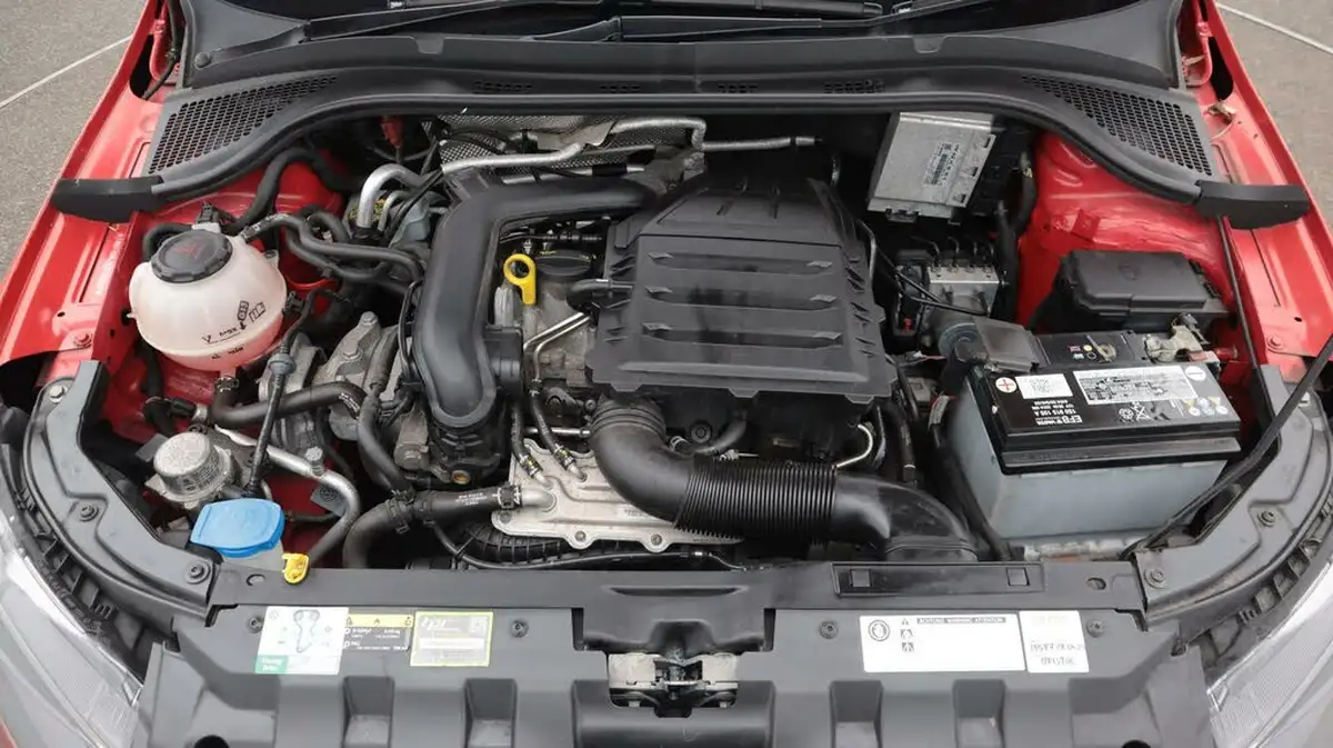 2018-skoda-fabia-10-tsi-se-109ps-ss-hatchback-dsg-big-19