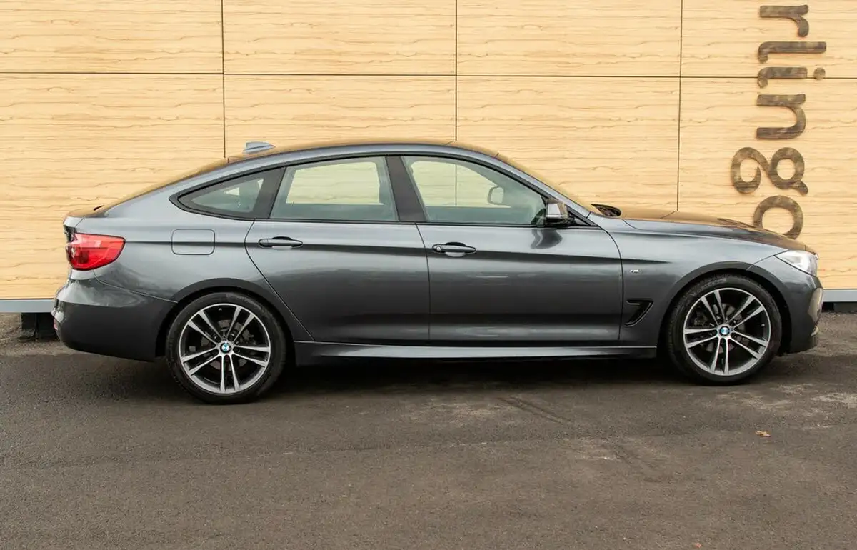 2017-bmw-3-series-20td-320d-m-sport-gt-auto-big-14