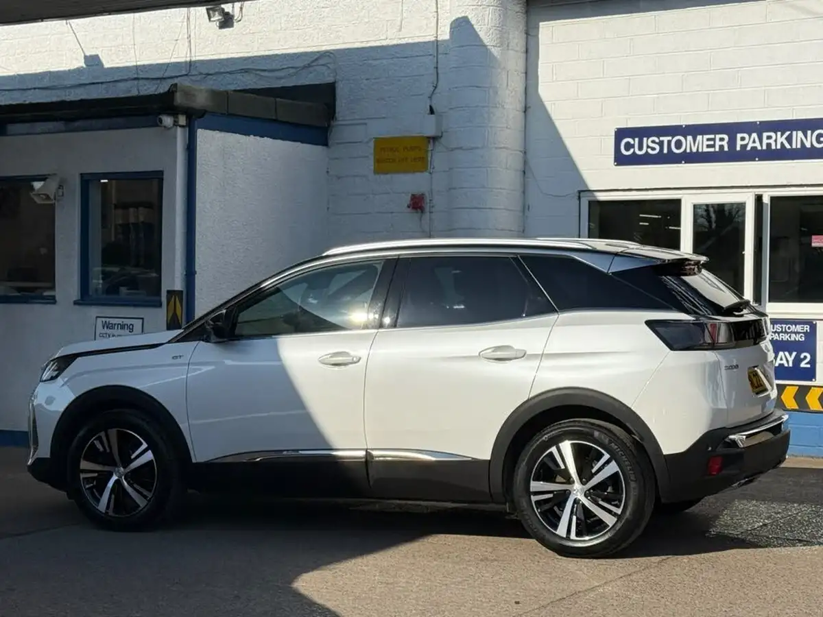 2022-peugeot-3008-suv-15-bluehdi-gt-big-2