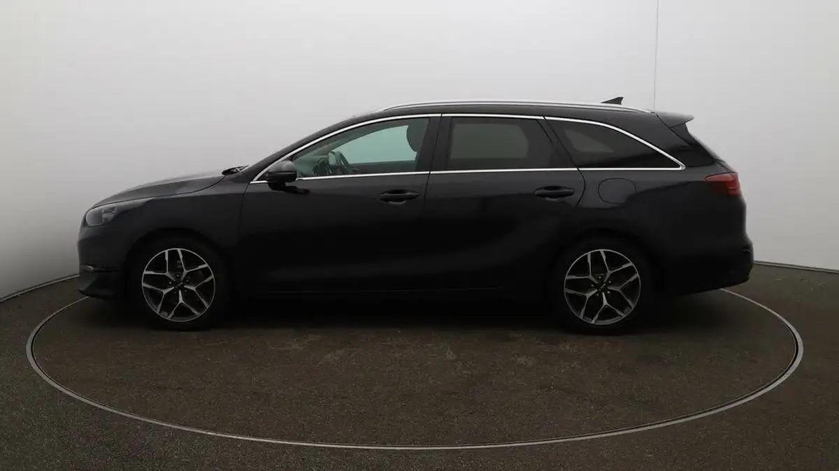 2022-kia-ceed-15-t-gdi-3-sportswagon-big-54