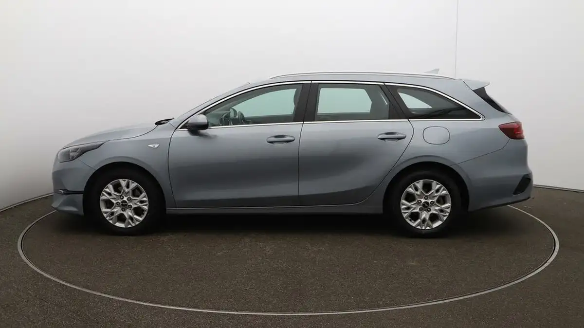 2022-kia-ceed-10-t-gdi-2-sportswagon-big-55