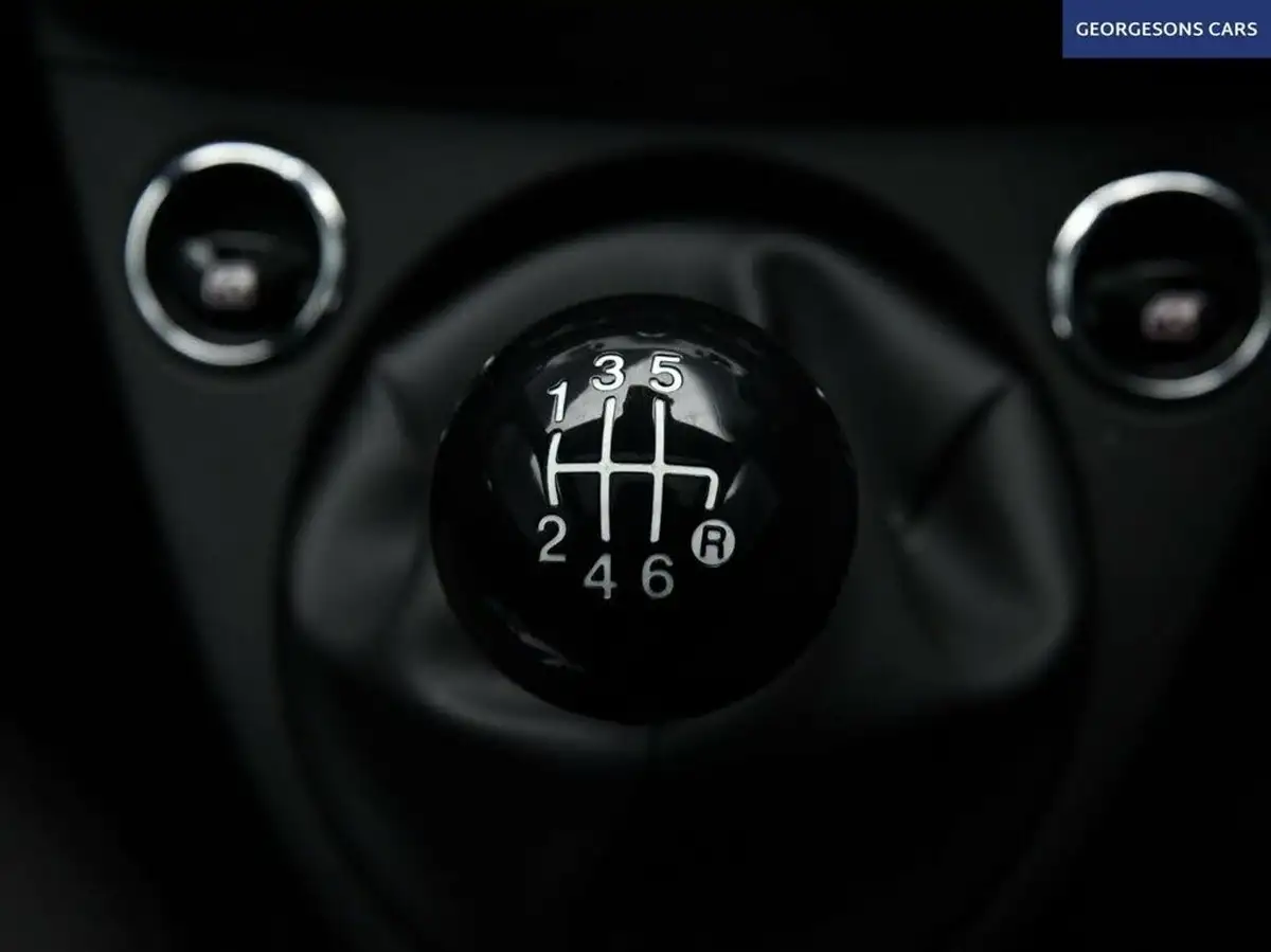2023-fiat-500-10-big-16