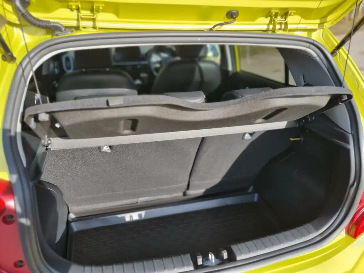 2021-kia-picanto-10-x-line-big-7