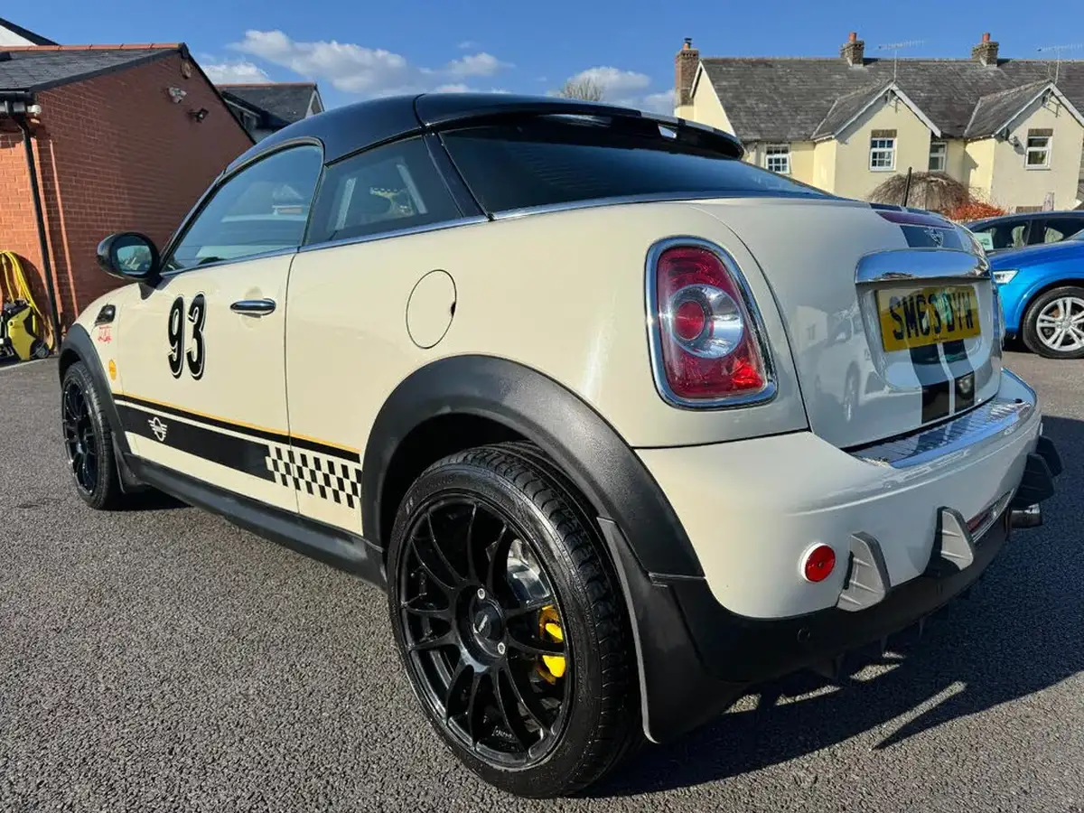 2013-mini-coupe-16-cooper-big-5